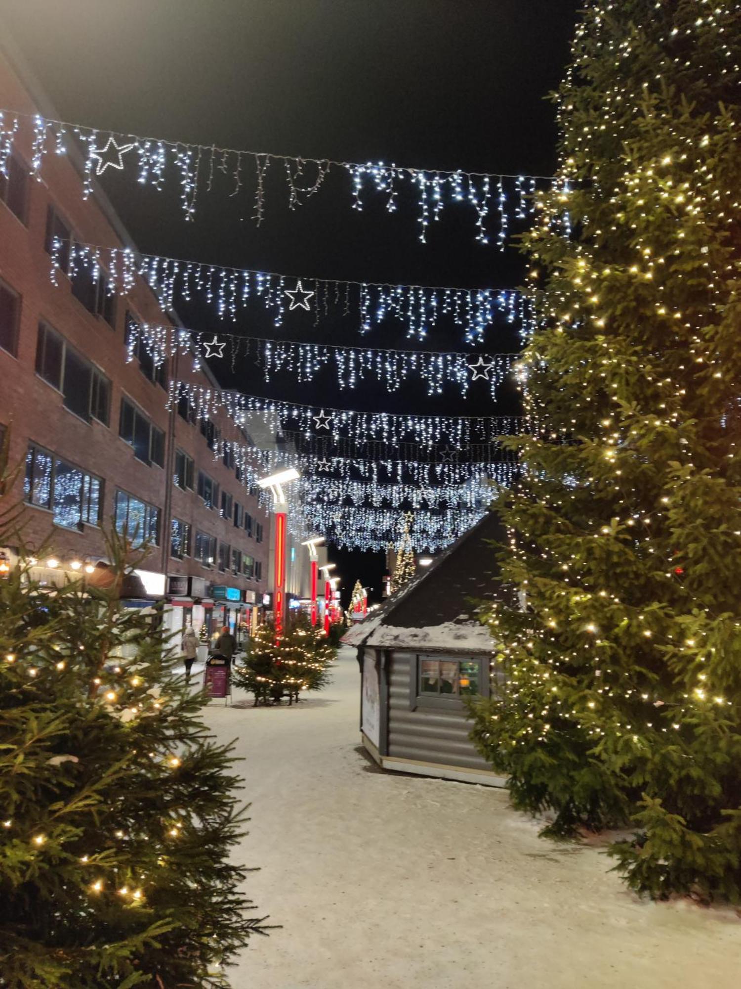 Main Street Magic Apartment Rovaniemi Buitenkant foto